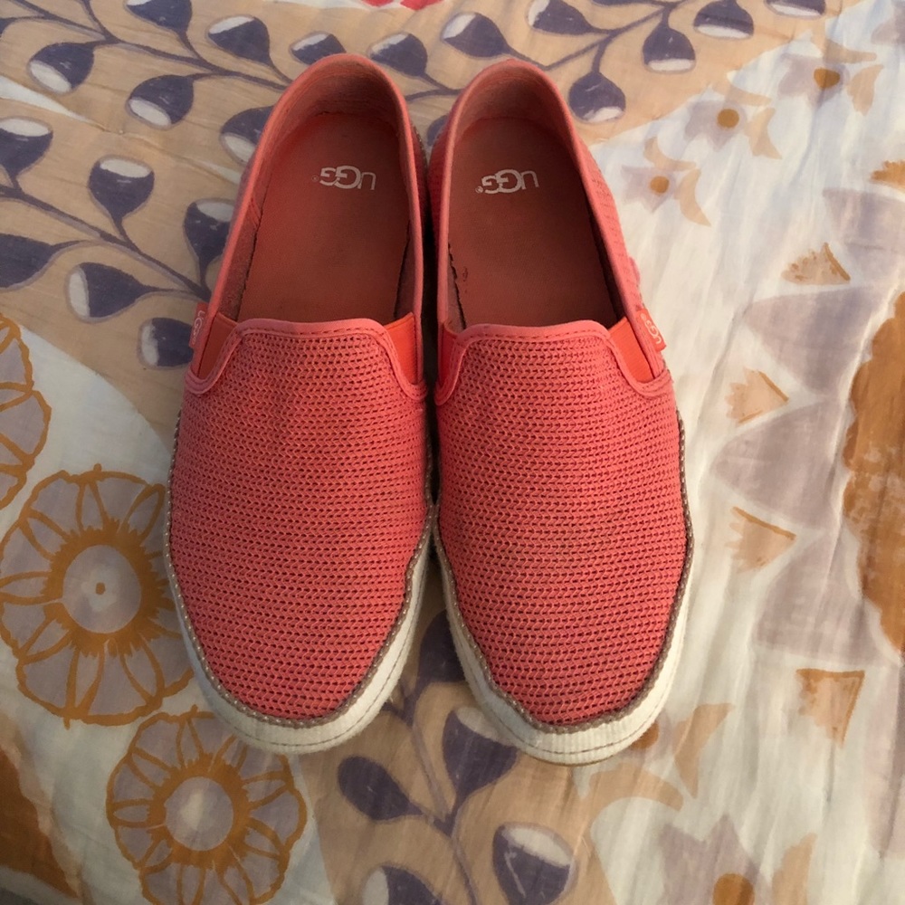 Women’s Ugg slip on